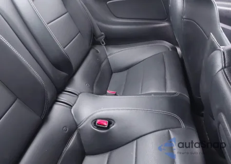 2017 Ford Mustang Ecoboost z USA, uszkodzony, nr VIN 1FA6P8TH8H5213126